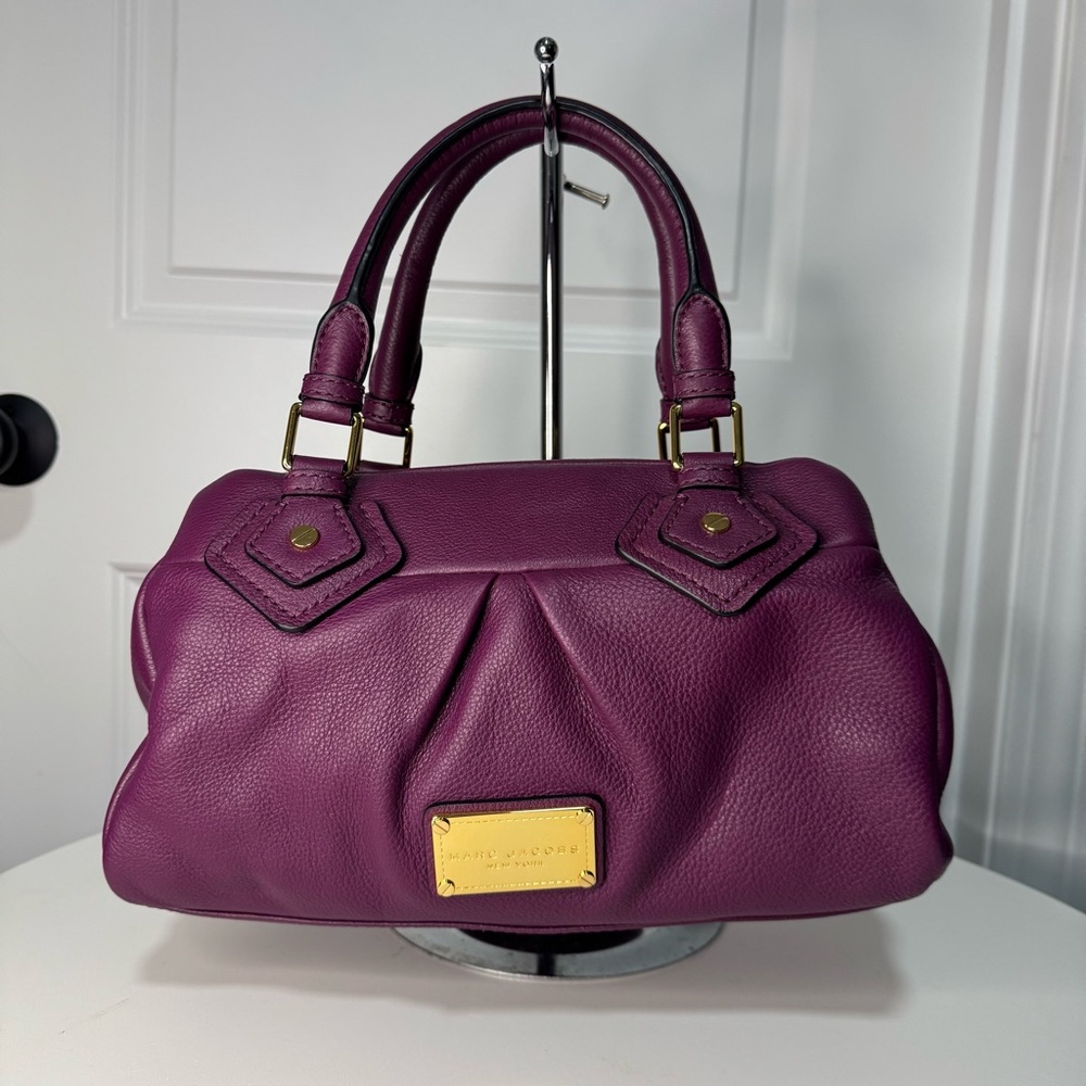 Marc Jacobs Venetia Satchel Plum Pebbled Leather Gold Logo Plaque NWOT